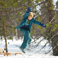Finkid RUUVI snow pants with removable straps and butt and knee reinforcement navy